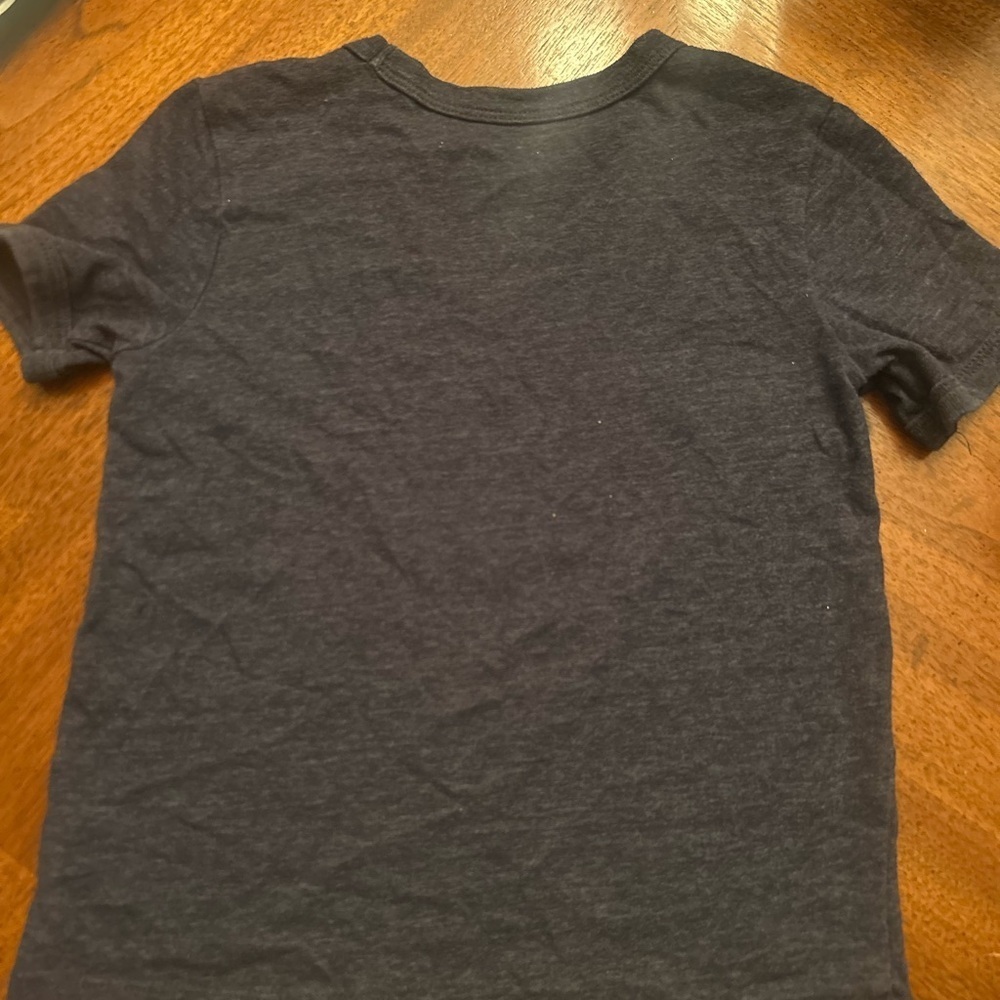 OshKosh B’gosh Toddler Boys Graphic Tee 4T Gray Logo Shirt Casual - Picture 2 of 3
